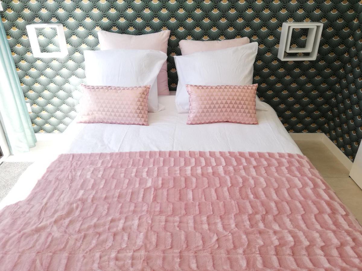 Chambres D'Hotes Luxe Et Serenite Theize Екстер'єр фото