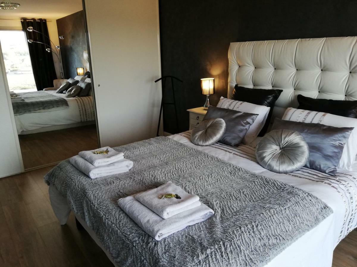 Chambres D'Hotes Luxe Et Serenite Theize Екстер'єр фото