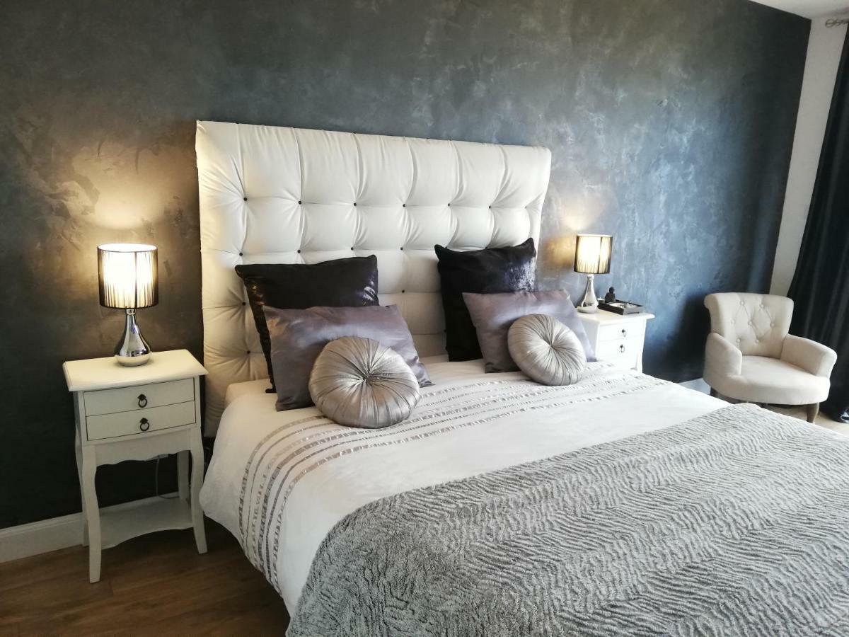 Chambres D'Hotes Luxe Et Serenite Theize Екстер'єр фото